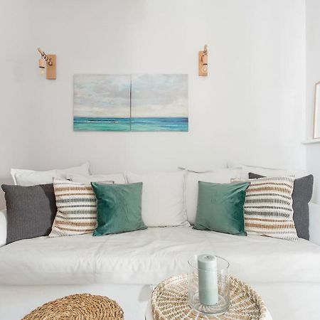 Romantic Love-Nest Studio Near Acropolis & Metro Athens Ngoại thất bức ảnh